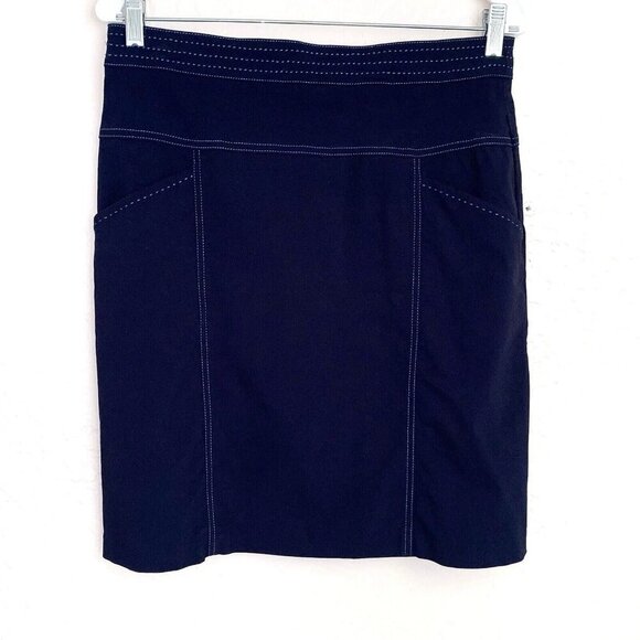 J. McLaughlin Mayer skirt Womens 8 Navy Pockets Back Zip Preppy Quiet Luxury - Picture 1 of 9